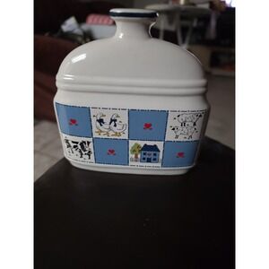 Fatmhouse Country Napkin Holder, Checkerboard  Farm Animal. Blue And White